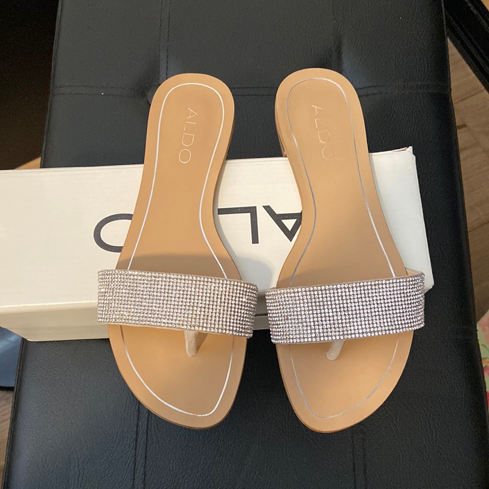 Aldo ceven flat sandals